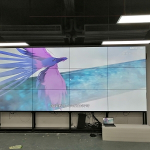 長沙某企業(yè)3*4 55寸 3.5MM拼接屏