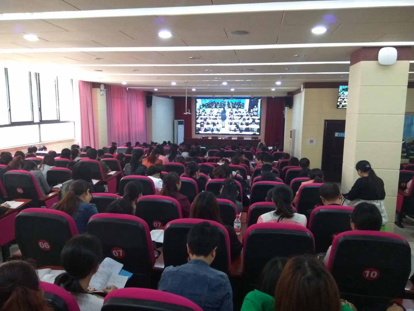 郴州四十一完小精品錄播教室及多功能報告廳建設(shè)(圖4)