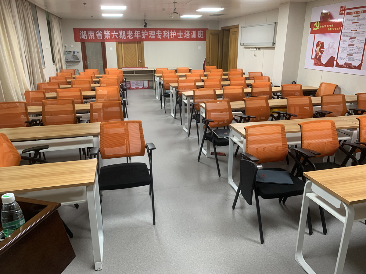 湘雅二醫(yī)院智慧教室建設(shè)(圖2)